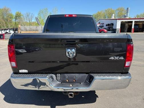 2016 RAM 1500 ST