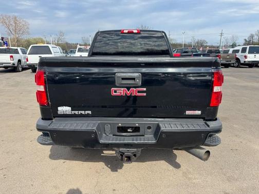 Onyx Black 2016 GMC Sierra 2500 SLT