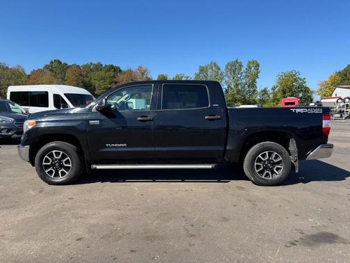 2014 Toyota Tundra SR5