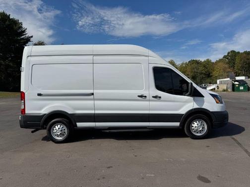 2021 Ford Transit-250 Base