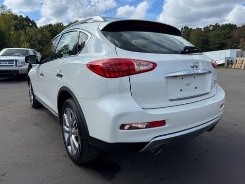 2017 INFINITI QX50 Base