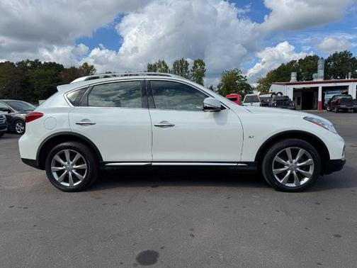 2017 INFINITI QX50 Base