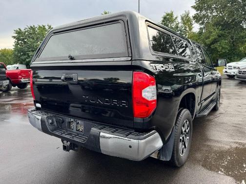 2017 Toyota Tundra SR5
