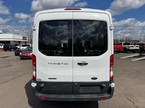 Oxford White 2017 Ford Transit-250 Base