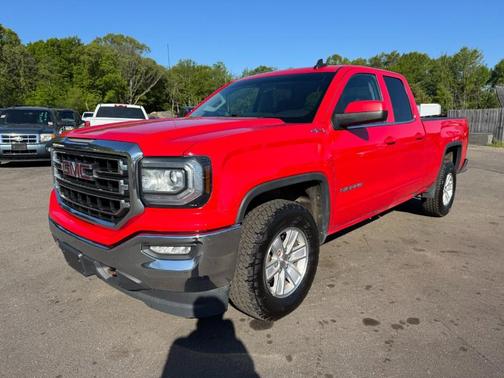 Red 2017 GMC Sierra 1500 SLE