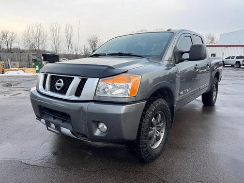 Gun Metallic 2015 Nissan Titan PRO-4X Truck