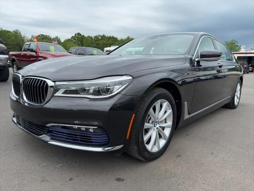 2017 BMW 750 i xDrive