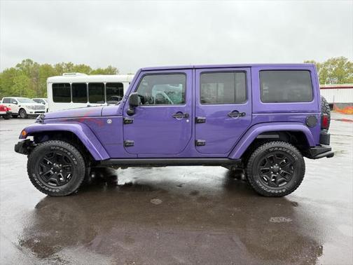 2016 Jeep Wrangler Unlimited Sahara