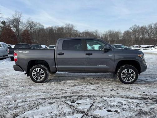 2020 Toyota Tundra SR5