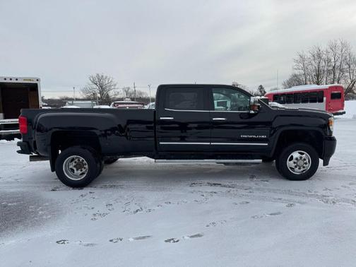 2019 GMC Sierra 3500 Denali