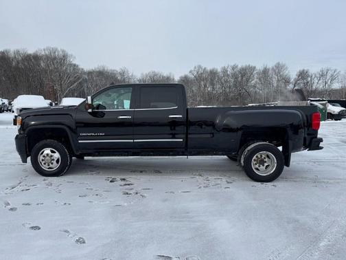 2019 GMC Sierra 3500 Denali