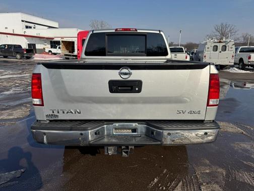 2015 Nissan Titan SV