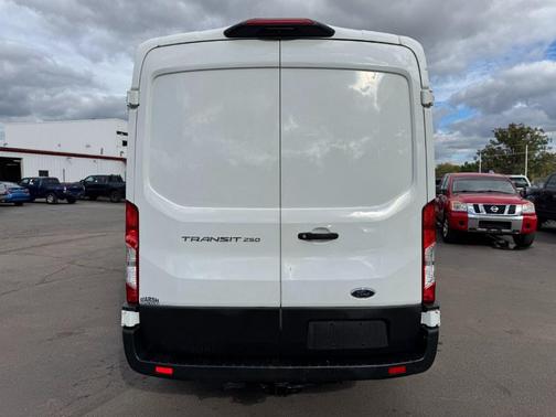2021 Ford Transit-250 Base