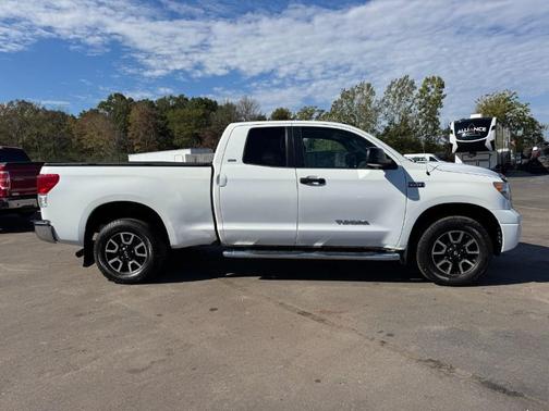 2013 Toyota Tundra Grade