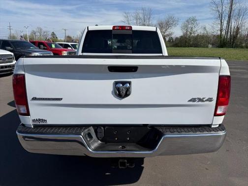 2017 RAM 1500 SLT