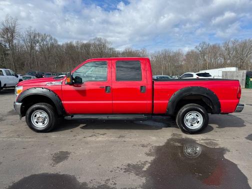 Red 2015 Ford F-250 XLT