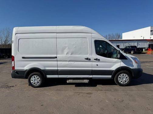 Oxford White 2016 Ford Transit-350 Base