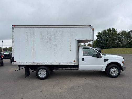 2009 Ford F-350 XL