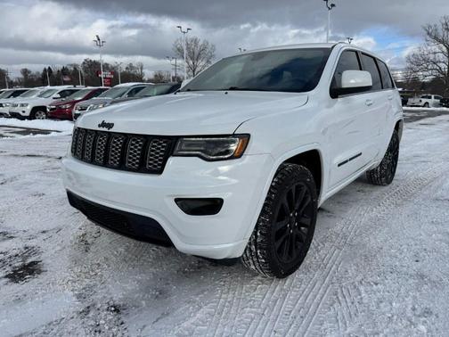 2021 Jeep Grand Cherokee Laredo