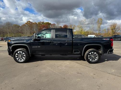 2021 Chevrolet Silverado 2500 Custom