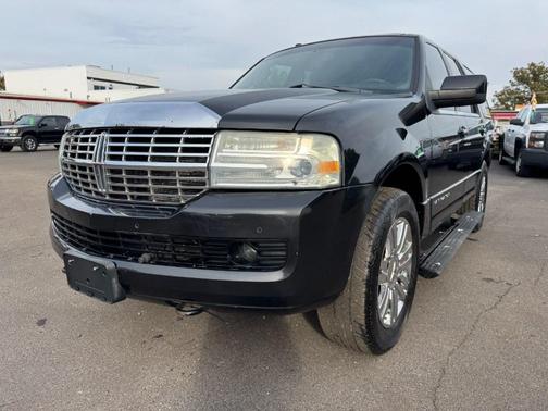 2010 Lincoln Navigator Base
