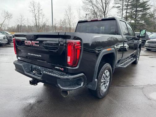2022 GMC Sierra 2500 AT4