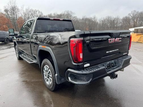 2022 GMC Sierra 2500 AT4
