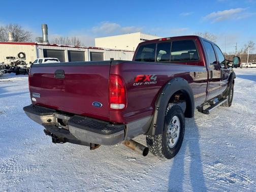 2005 Ford F-250 XLT Crew Cab