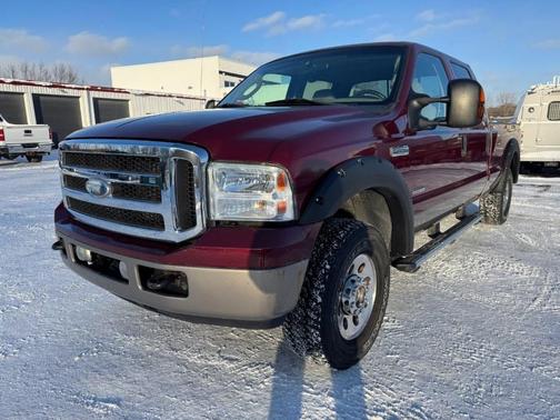 2005 Ford F-250 XLT Crew Cab