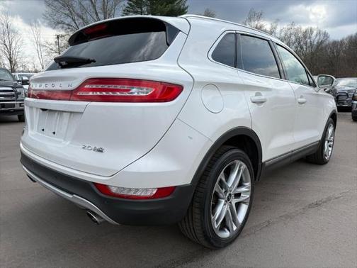 2015 Lincoln MKC Base