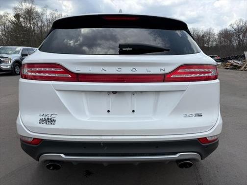 2015 Lincoln MKC Base