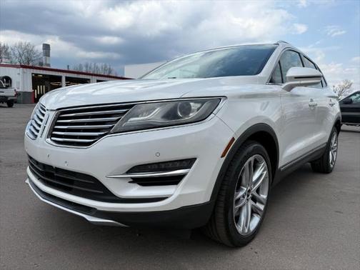 2015 Lincoln MKC Base