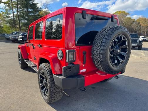2016 Jeep Wrangler Unlimited Sahara