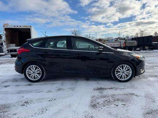 2017 Ford Focus Titanium