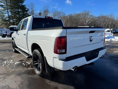 2015 RAM 1500 Sport