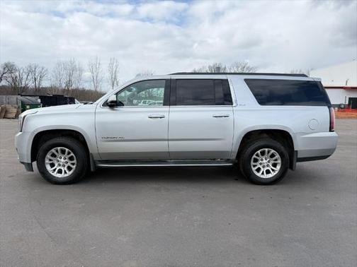2016 GMC Yukon XL SLE