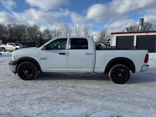 2015 RAM 1500 ST