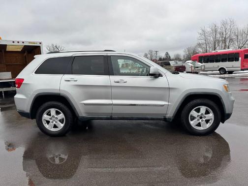 2011 Jeep Grand Cherokee Laredo
