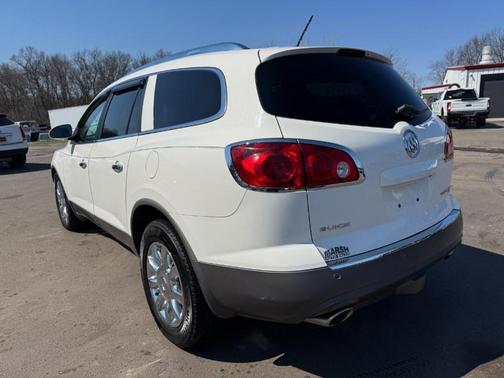 White 2012 Buick Enclave Leather