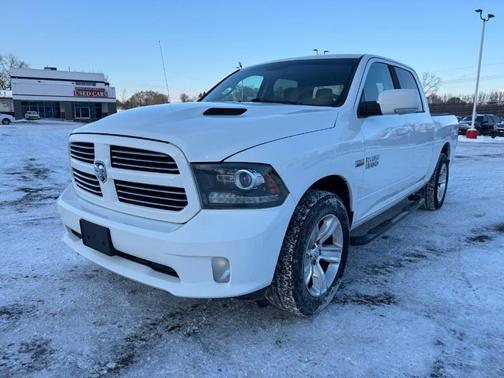 2016 RAM 1500 Sport