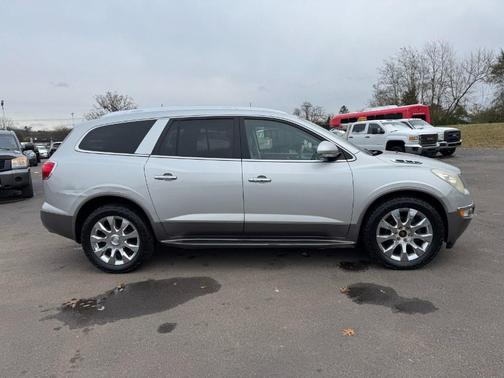 2011 Buick Enclave 2XL