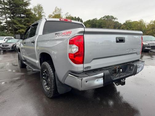 2015 Toyota Tundra SR5