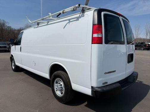 2017 Chevrolet Express 2500 Work Van