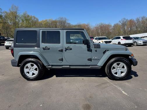Anvil 2015 Jeep Wrangler Unlimited Sahara