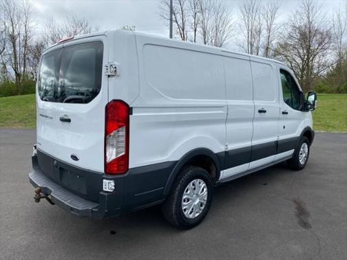 2017 Ford Transit-250 Base