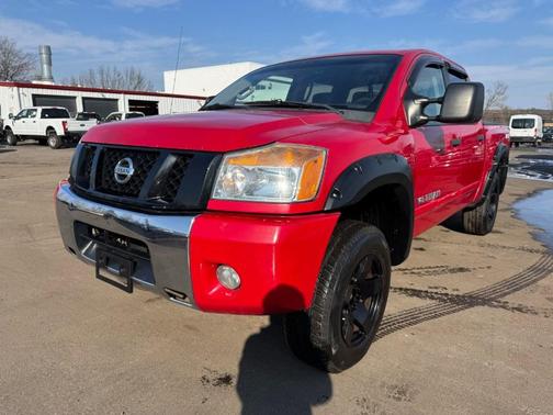 2012 Nissan Titan SV