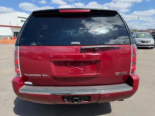 2008 GMC Yukon XL Denali