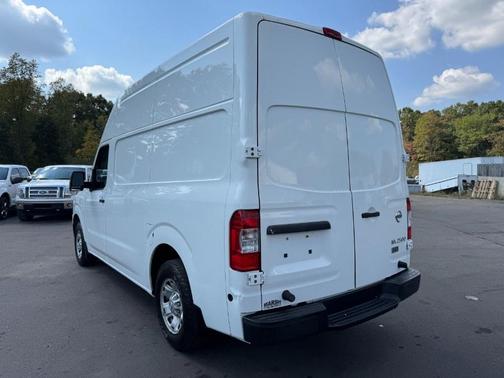 2012 Nissan NV Cargo 2500 S