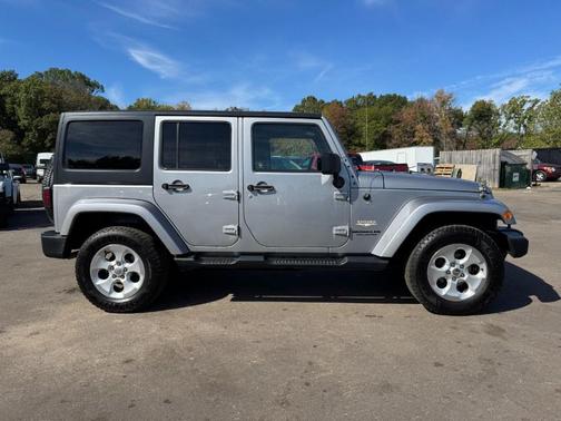 2014 Jeep Wrangler Unlimited Sahara