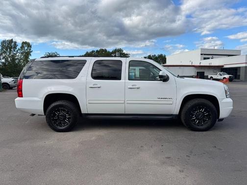 2010 GMC Yukon XL 1500 SLT